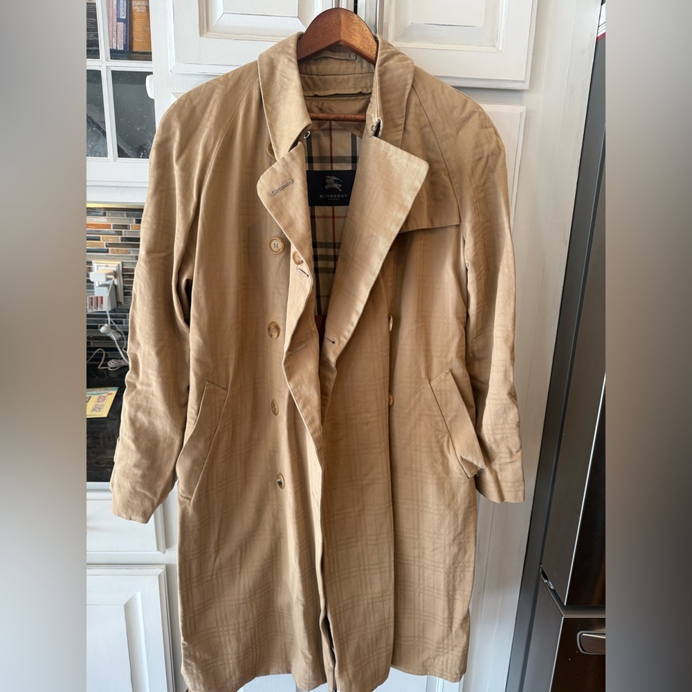 Burberry Beige Trench Coat RARE Print
